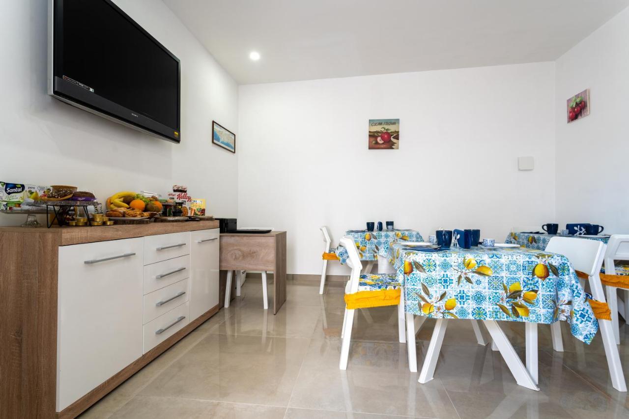 Boscotrecase Napul'E B&B מראה חיצוני תמונה